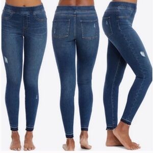 SPANX Distressed Ankle Skinny Jeans 20203R Medium Wash Size Medium